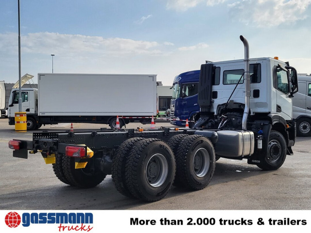 Camion ampliroll Iveco X-Way 460 6x4, Retarder