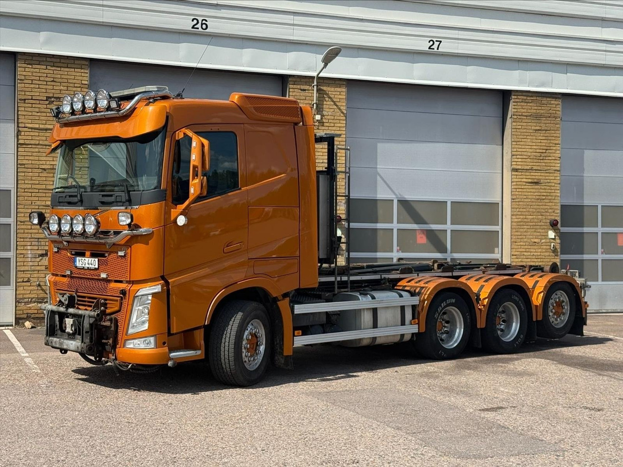 Camion ampliroll Lastväxlare Volvo FH 12.8 I-Shift, 510hk, 8x4 -2018 | Plogutrustad