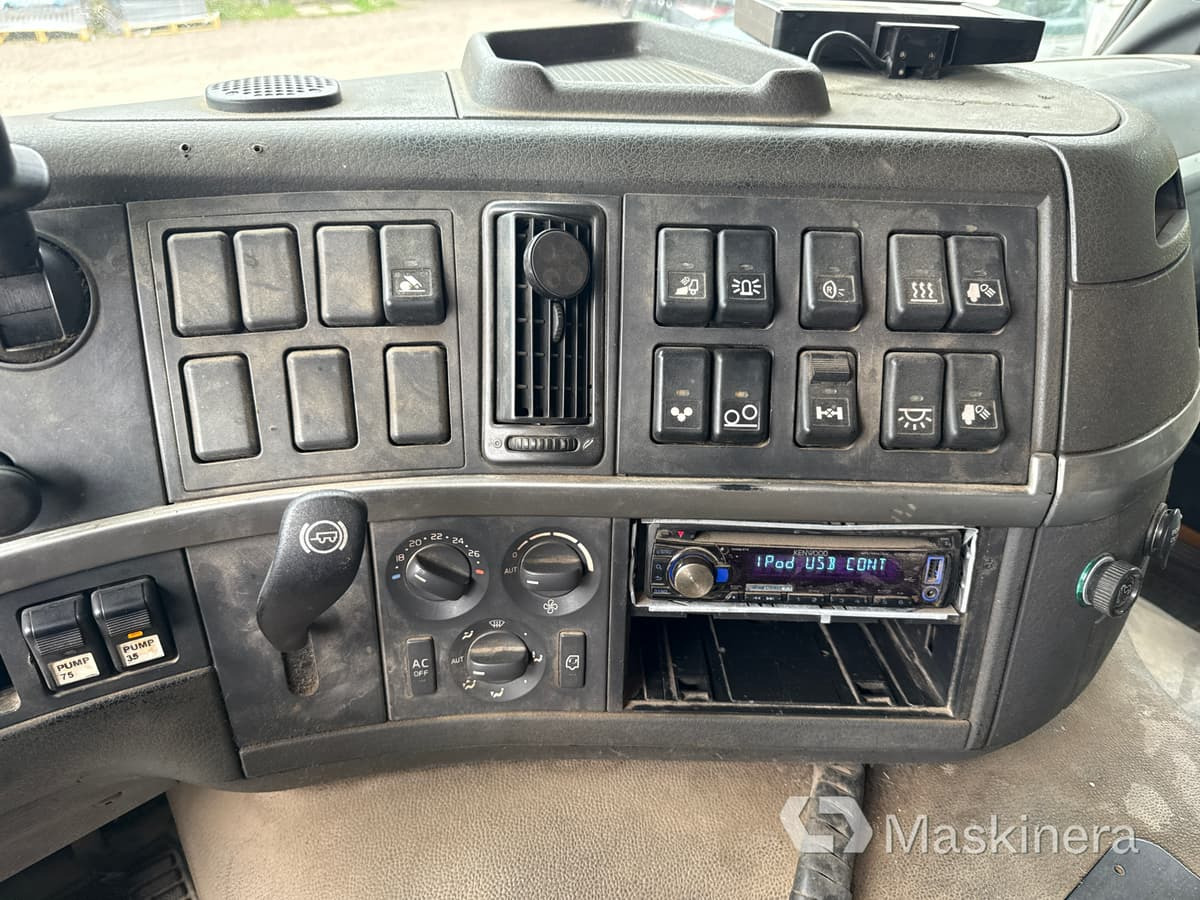 Camion ampliroll Lastväxlare Volvo FM9 6*2 (Rep.objekt)
