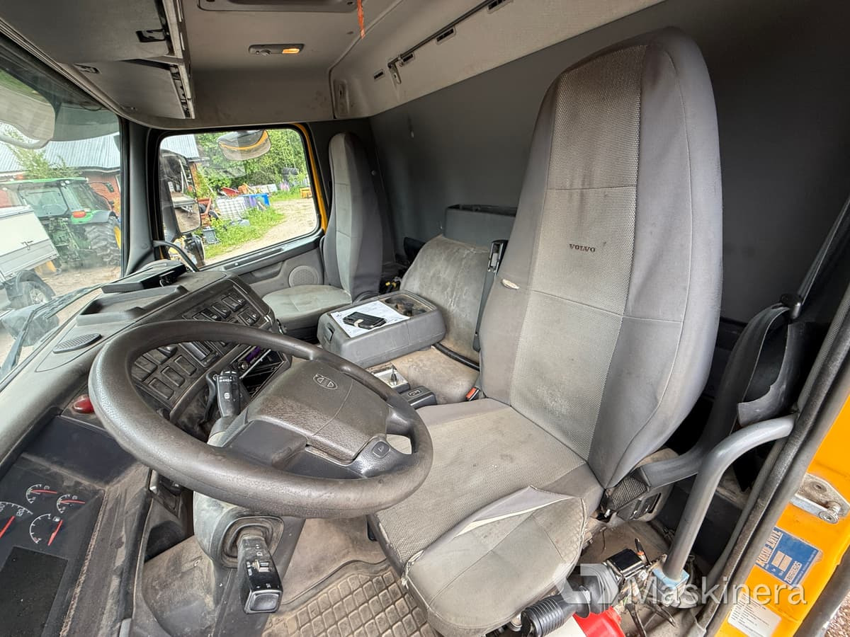 Camion ampliroll Lastväxlare Volvo FM9 6*2 (Rep.objekt)