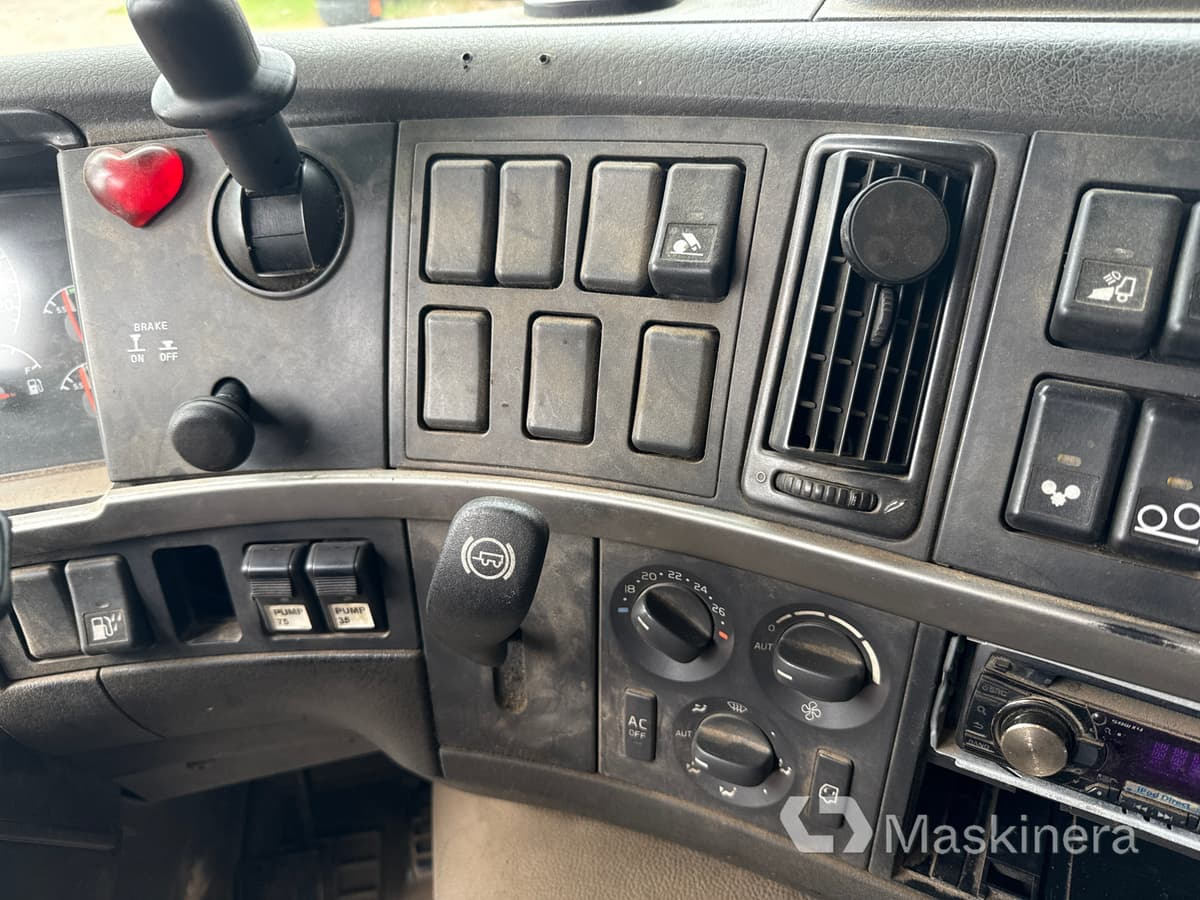 Camion ampliroll Lastväxlare Volvo FM9 6*2 (Rep.objekt)
