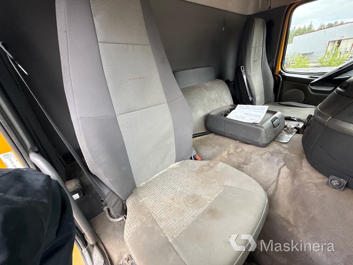 Camion ampliroll Lastväxlare Volvo FM9 6*2 (Rep.objekt)