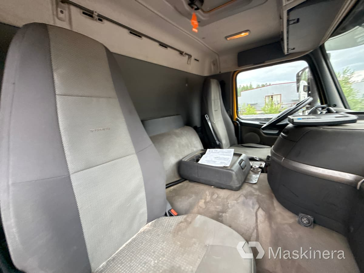 Camion ampliroll Lastväxlare Volvo FM9 6*2 (Rep.objekt)