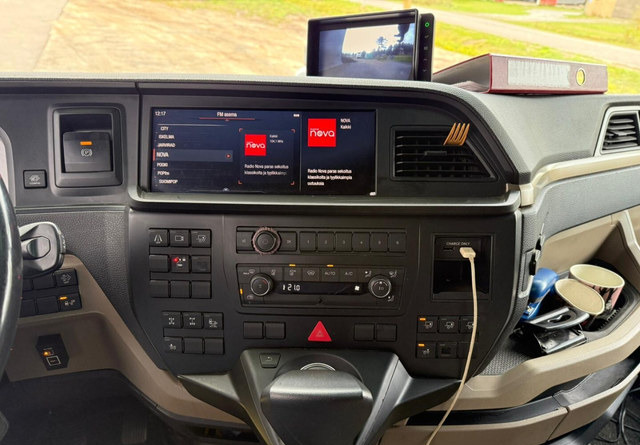 Camion ampliroll MANTGX 35.510 Varusteltu!