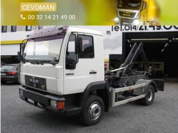 Camion ampliroll MAN 10.224