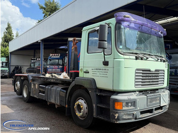 Camion ampliroll MAN 26.403 6x2 Stuuras, ADR