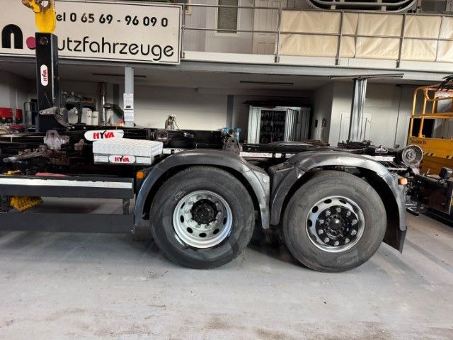 Camion ampliroll MAN 26.460 6x2 Hyfva 20.26 S