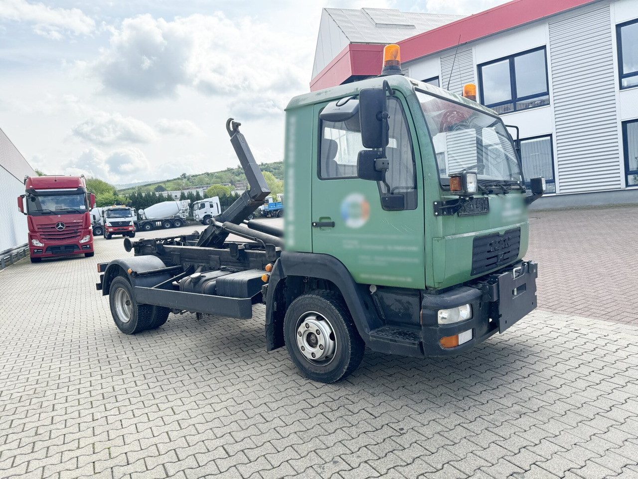 Camion ampliroll MAN LE 8.150 4x2 BB LE 8.150 4x2 BB, City-Abroller, Winterdienstausstattung