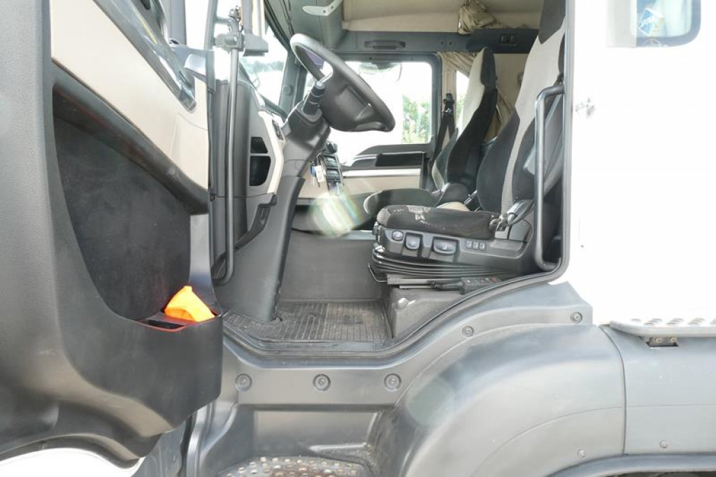 Camion ampliroll MAN MAN TG-S Abrollkipper 26.420/6x2