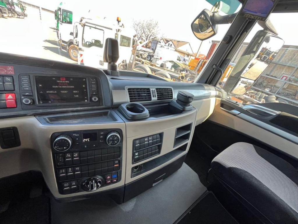 Camion ampliroll MAN MAN TG-S Abrollkipper 26.420/6x2