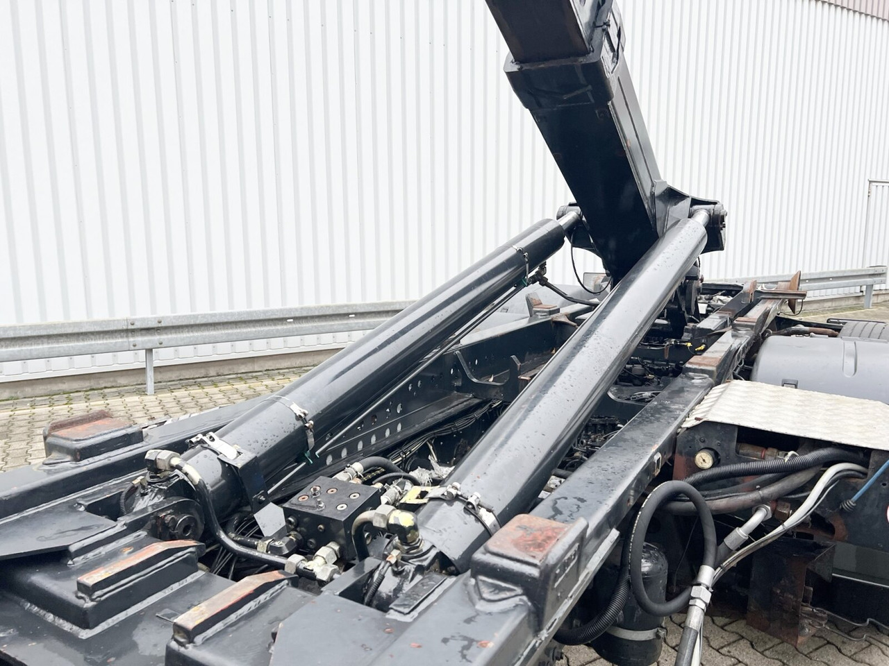 Camion ampliroll MAN TGA 26.350 6x2-2 BL TGA 26.350/400 6x2-2 BL, Lenk-/Liftachse