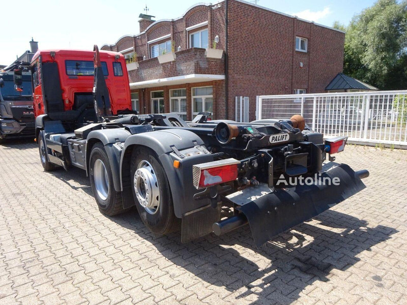 Camion ampliroll MAN TGA 26.360 - Hook lift truck 6x4