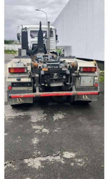 Camion ampliroll MAN TGA 32.410