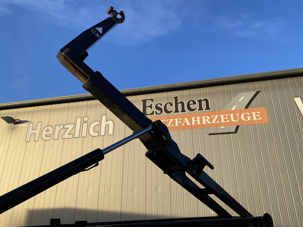 Camion ampliroll MAN TGA 33.390 6x6 BB