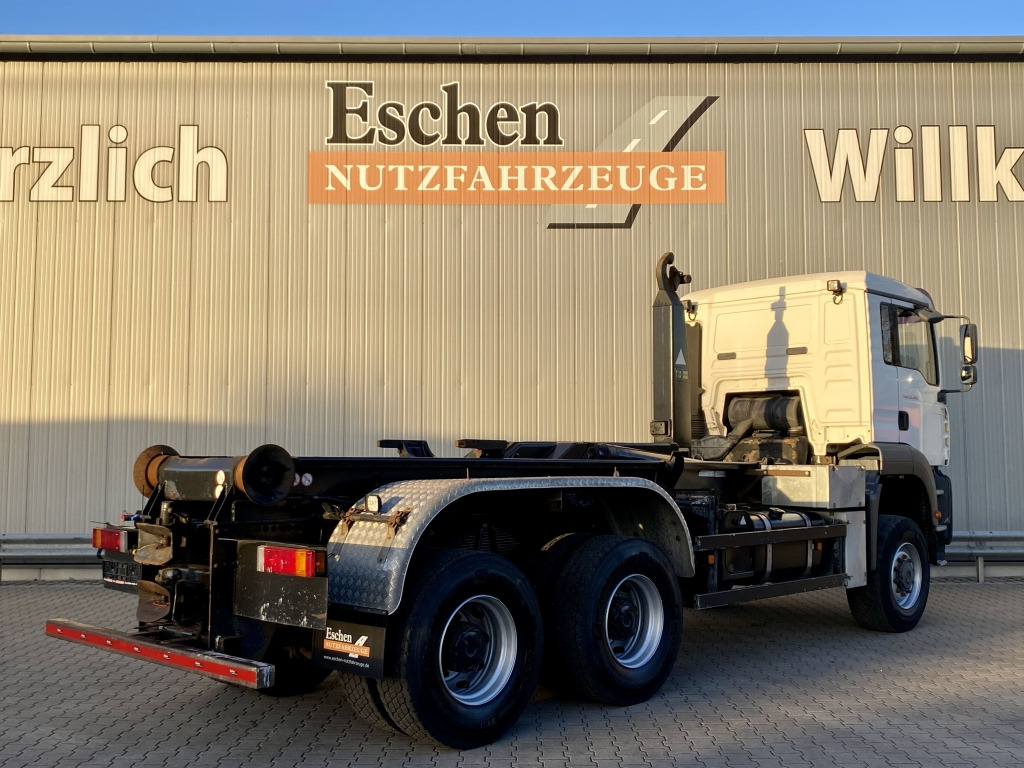 Camion ampliroll MAN TGA 33.390 6x6 BB