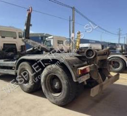 Camion ampliroll MAN TGA 33.400