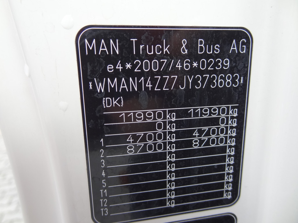 Camion ampliroll MAN TGL 12.250 Haken