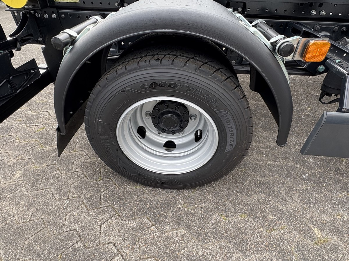 Camion ampliroll MAN TGL 8.160 BL City Abollkipper Schaltgetriebe