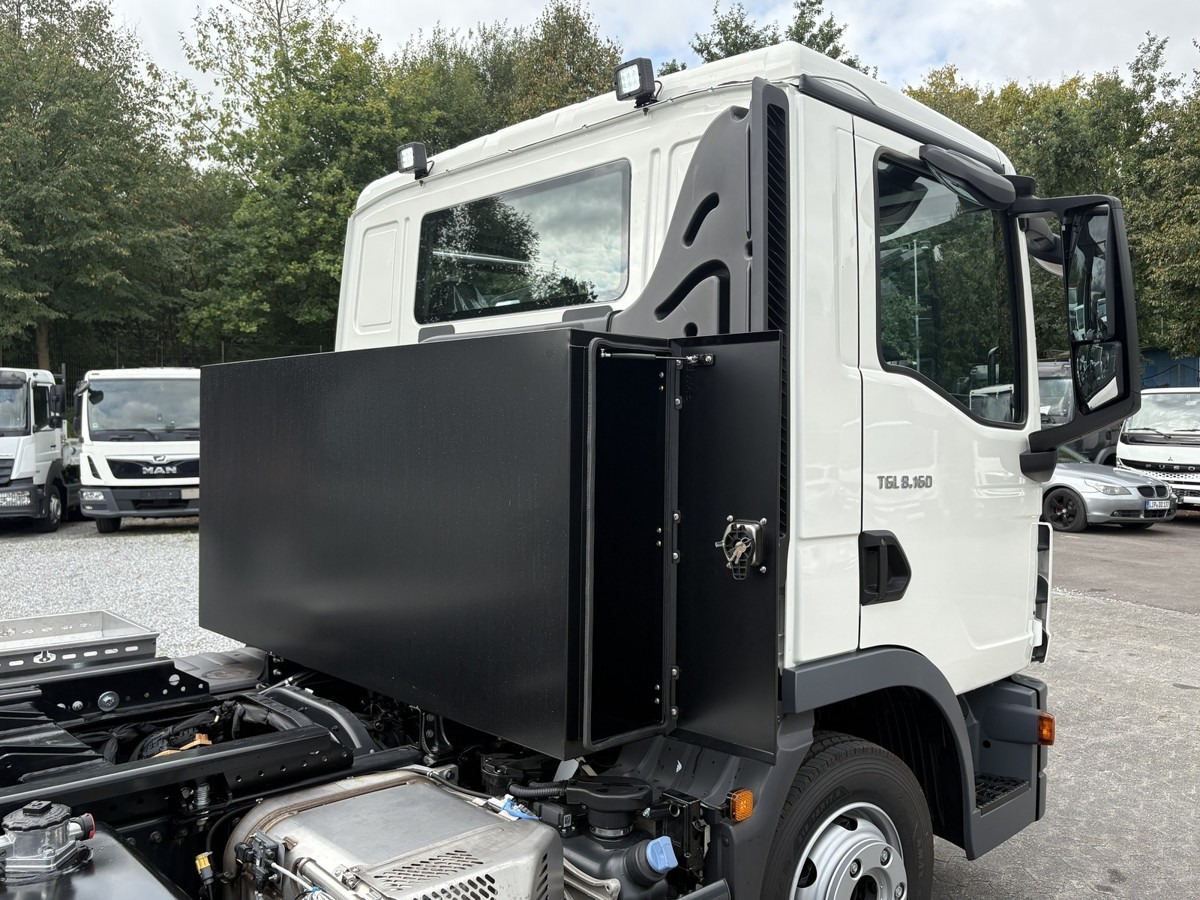 Camion ampliroll MAN TGL 8.160 BL City Abollkipper Schaltgetriebe