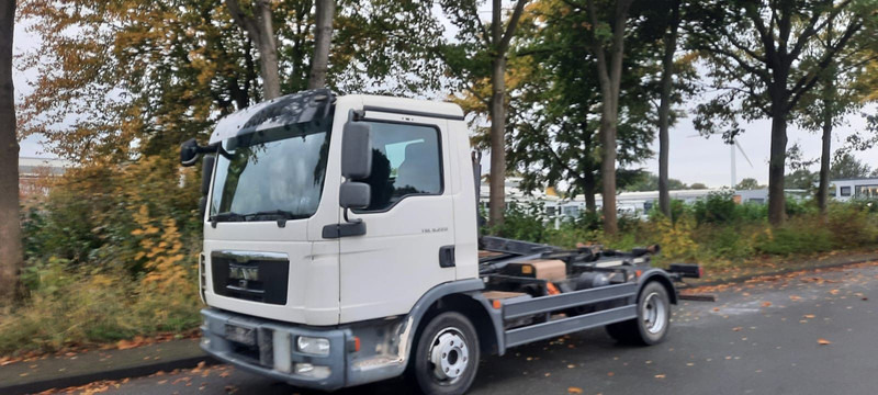 Camion ampliroll MAN TGL 8.220 Abrollkipper