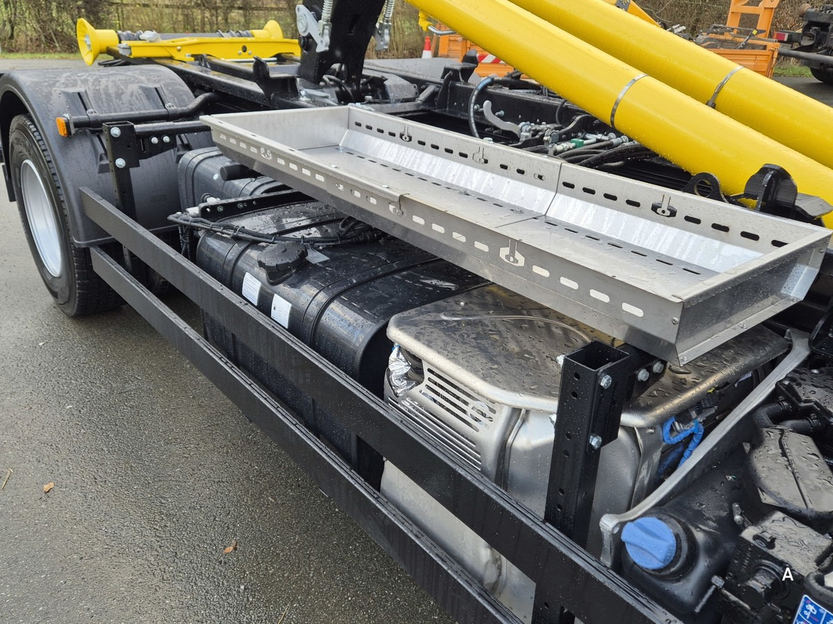 Camion ampliroll MAN TGM 15.290 BL Abrollkipper PowerMatic Standheiz.