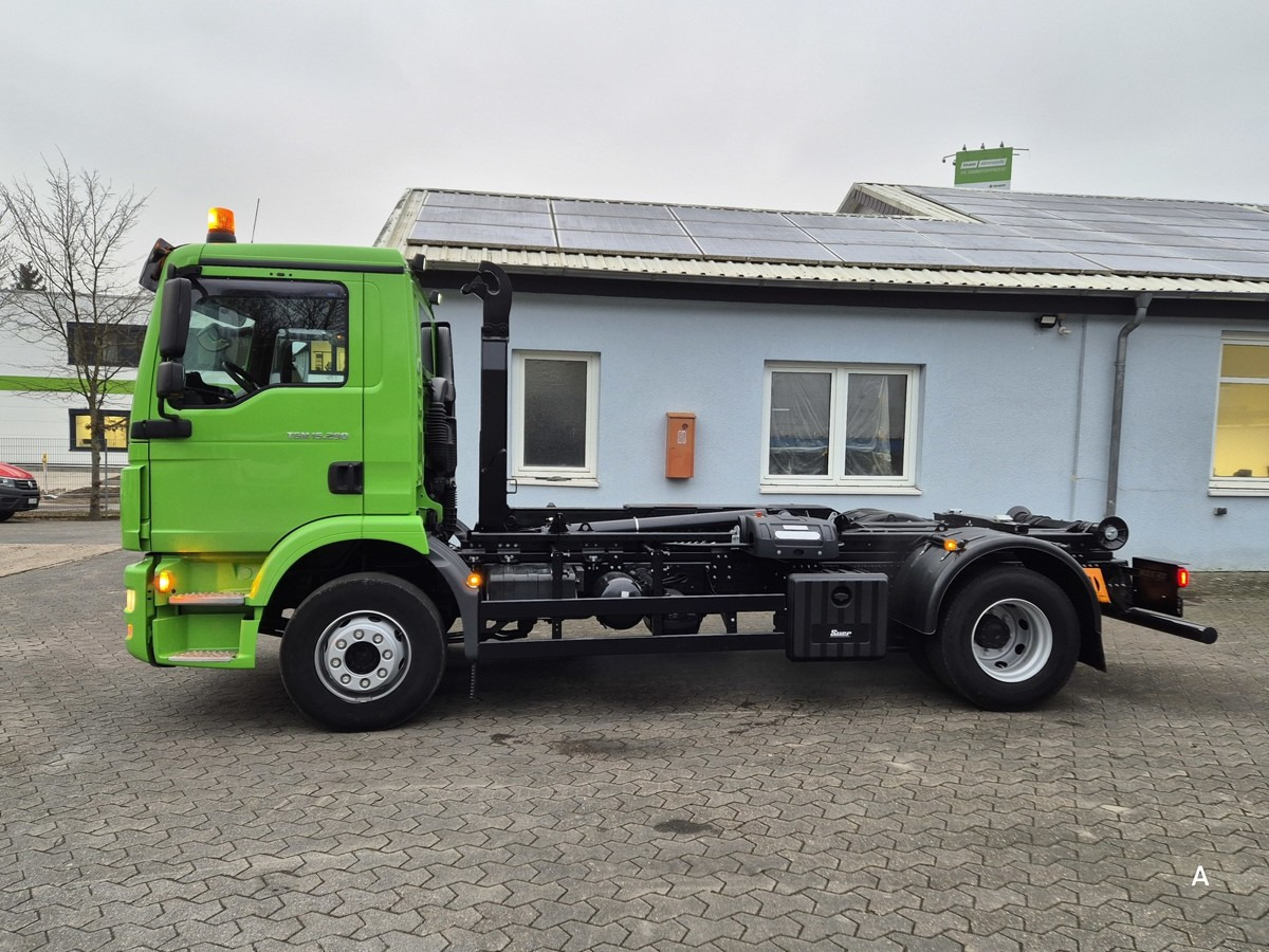 Camion ampliroll MAN TGM 15.290 BL Aut. Abrollkipper AHK