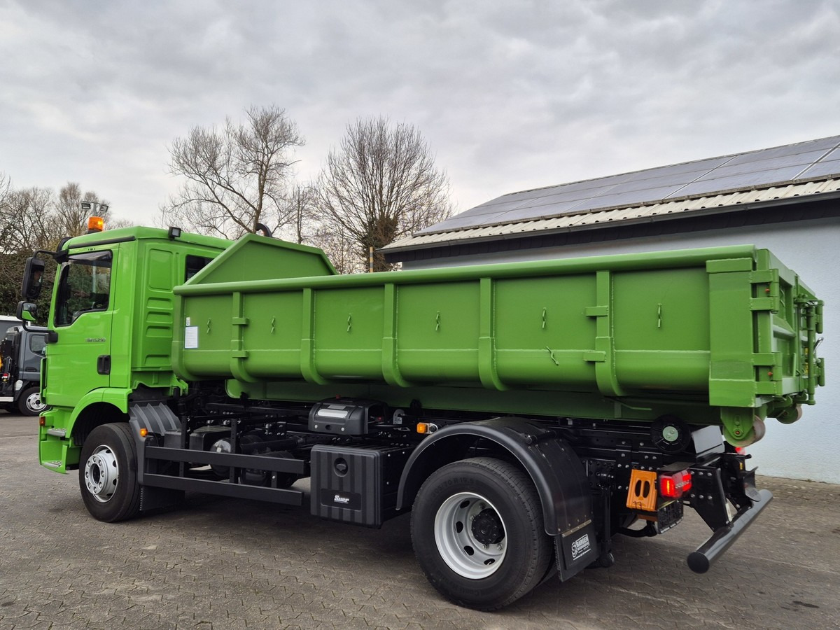 Camion ampliroll MAN TGM 15.290 BL Aut. Abrollkipper AHK