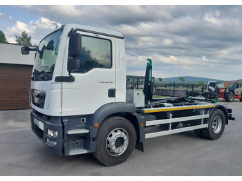 Camion ampliroll  MAN TGM 18.290