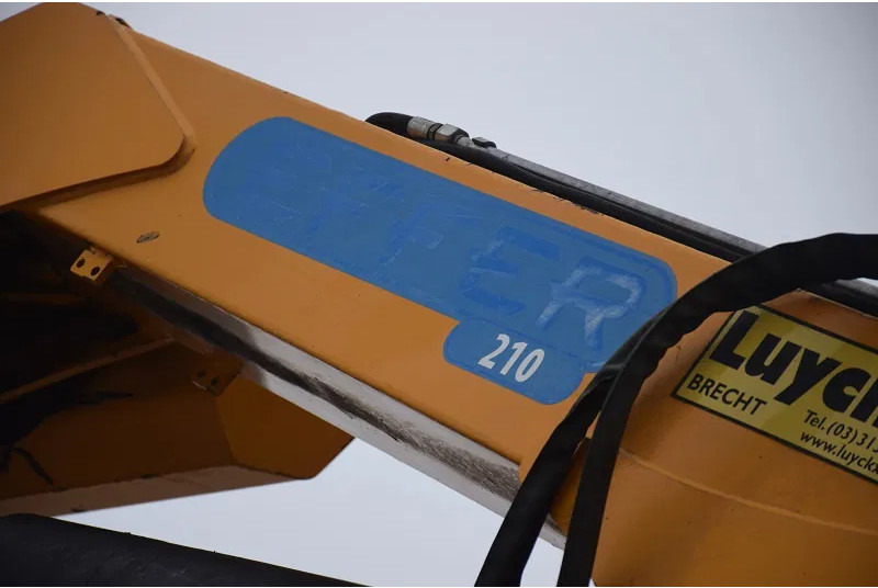 Camion ampliroll MAN TGS 26.360