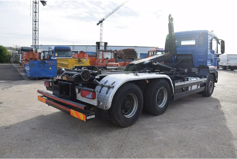 Camion ampliroll MAN TGS 26.440