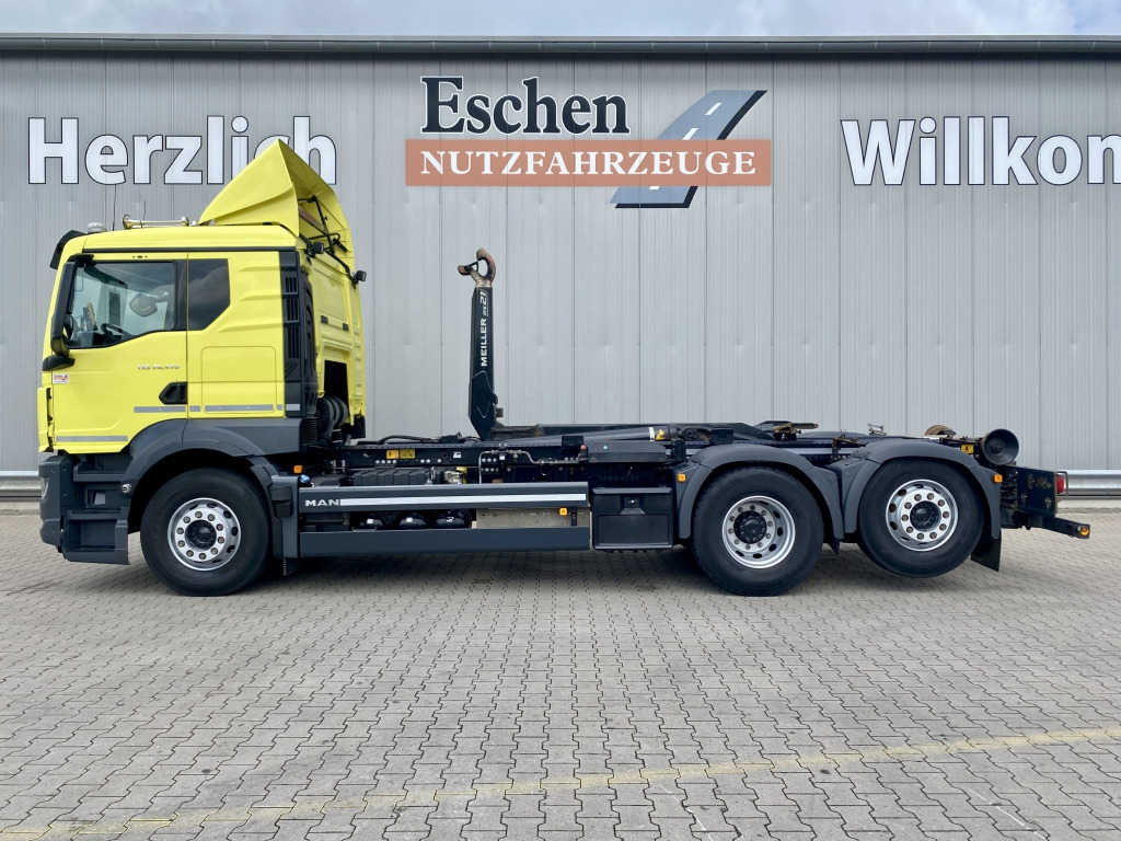 Camion ampliroll MAN TGS 26.470 6x2-4 BL