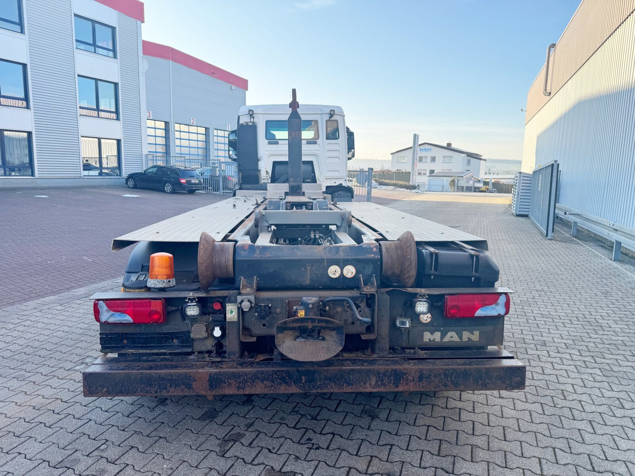 Camion ampliroll MAN TGS 26.480 6x2-4 BL TGS 26.480 6x2-4 BL, Lenk-Liftachse, VDL Abrollkipper bis 7m Container