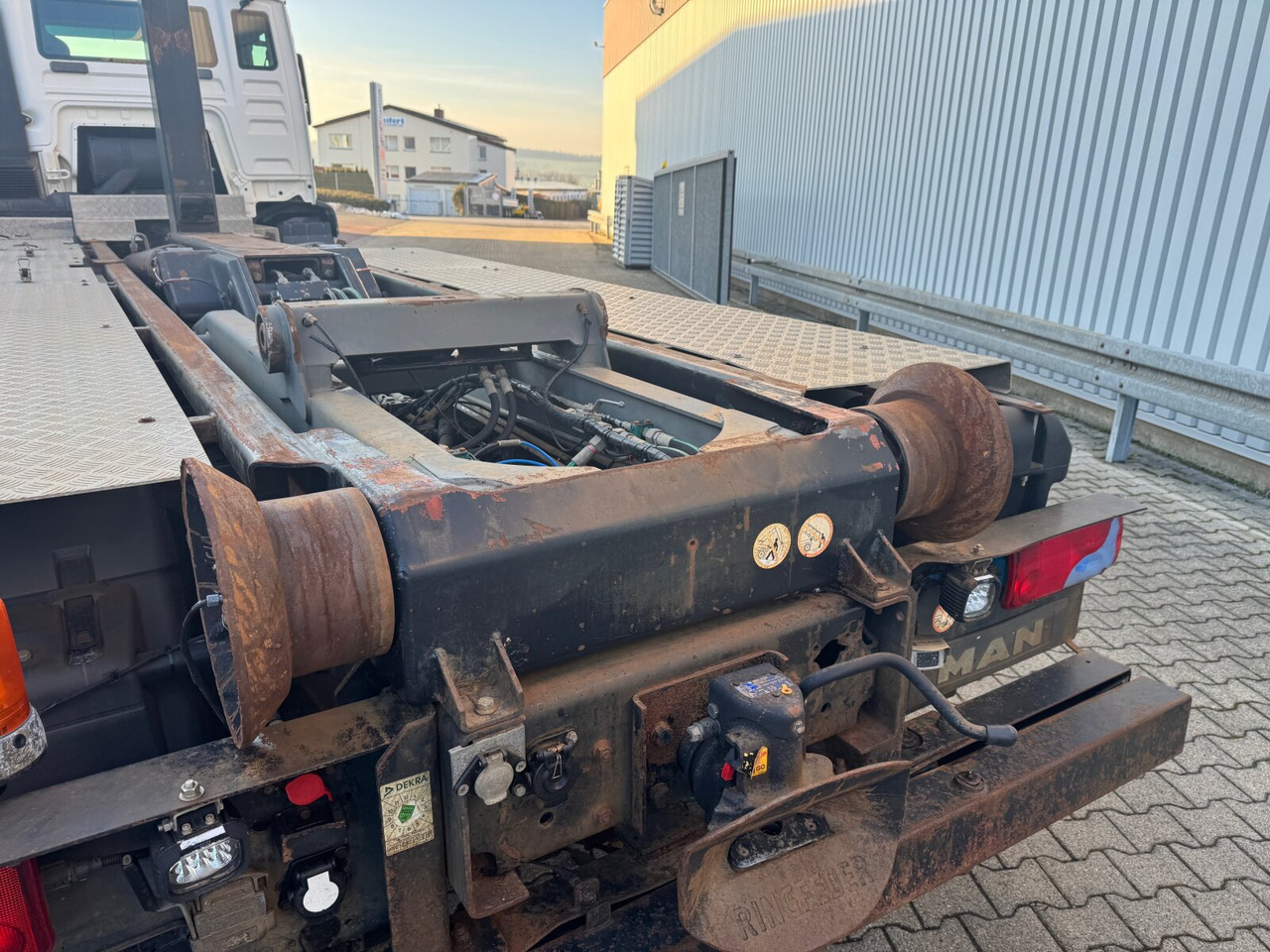 Camion ampliroll MAN TGS 26.480 6x2-4 BL TGS 26.480 6x2-4 BL, Lenk-Liftachse, VDL Abrollkipper bis 7m Container