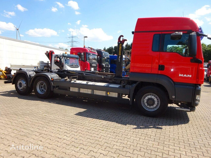 Camion ampliroll MAN TGS 26.480 Hook lift truck 6x2