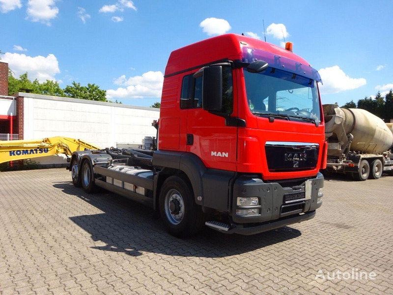 Camion ampliroll MAN TGS 26.480 Hook lift truck 6x2