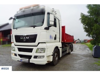 Camion ampliroll MAN TGS 26.540