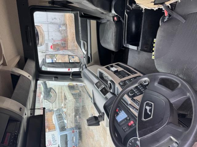 Camion ampliroll MAN TGS 28.460 AMPIROLL