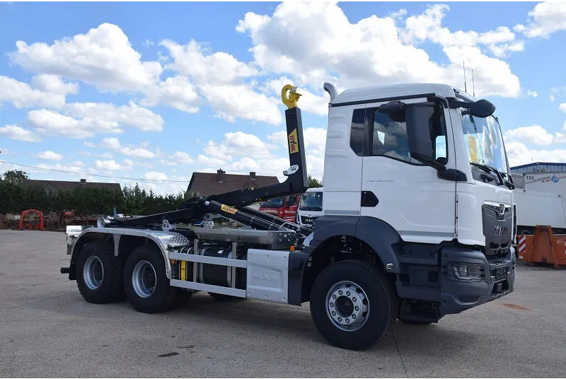 Camion ampliroll MAN TGS 33.440