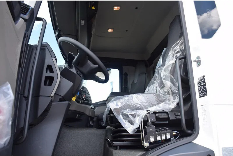 Camion ampliroll MAN TGS 33.440