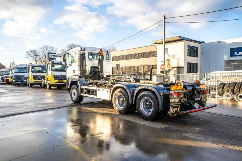 Camion ampliroll MAN TGS 33.470 BL - 64 456 KM