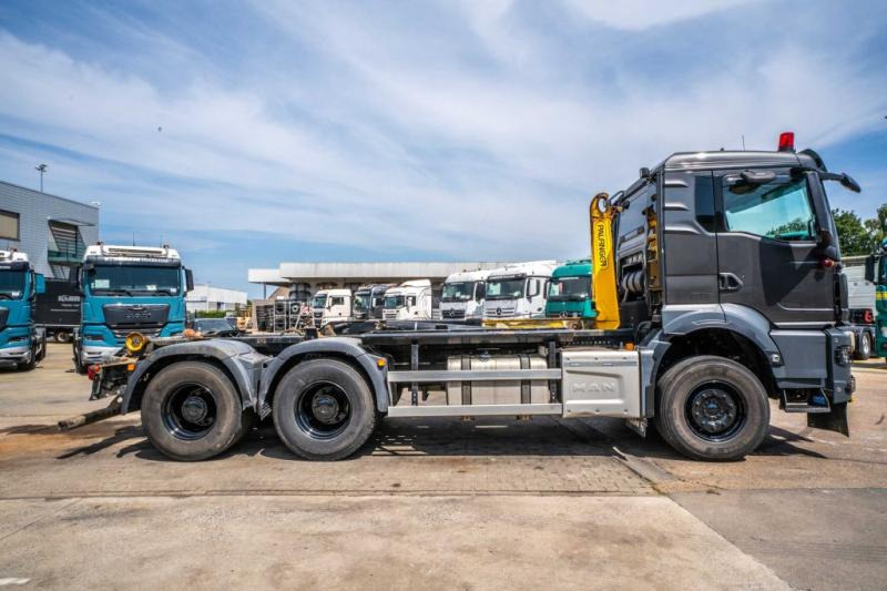 Camion ampliroll MAN TGS 33.470 BL - PALFINGER