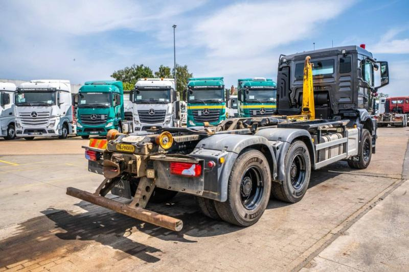 Camion ampliroll MAN TGS 33.470 BL - PALFINGER