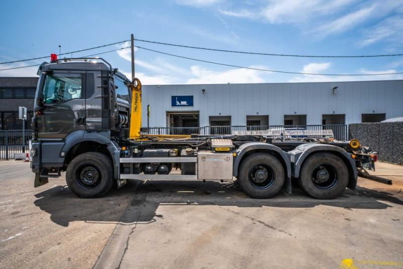 Camion ampliroll MAN TGS 33.470 BL - PALFINGER