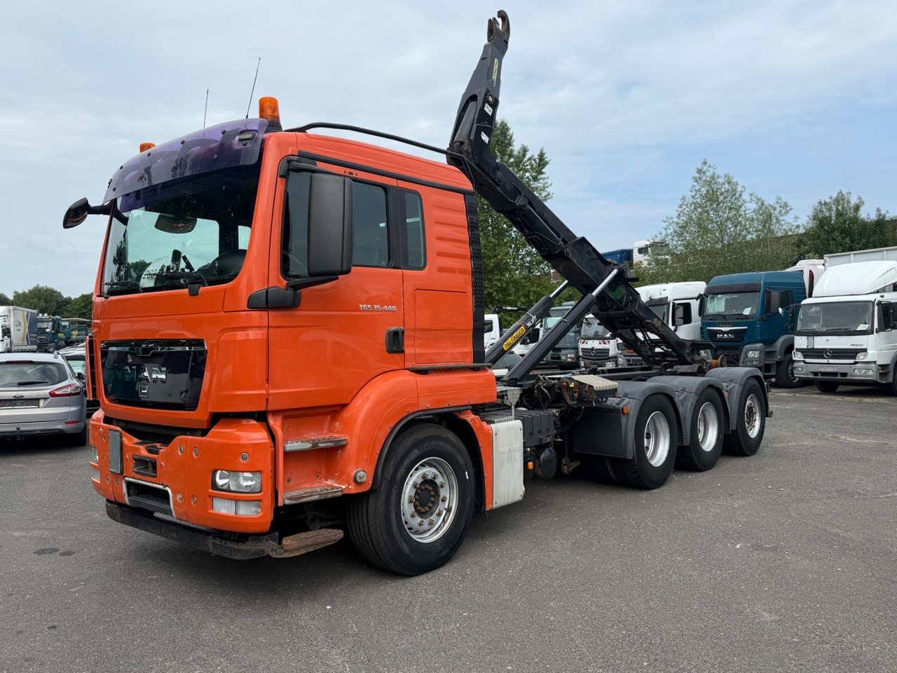Camion ampliroll MAN TGS 35.440