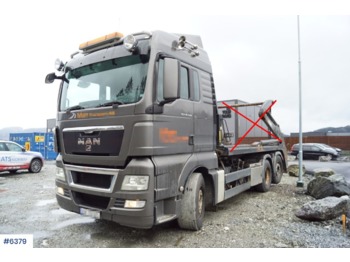 Camion ampliroll MAN TGX26.540
