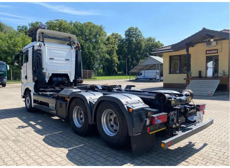 Camion ampliroll MAN TGX 26.440