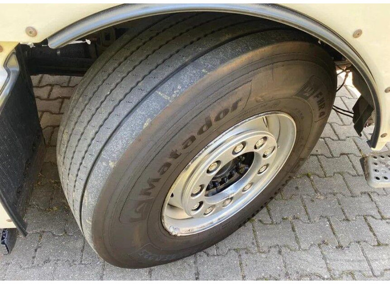 Camion ampliroll MAN TGX 26.440