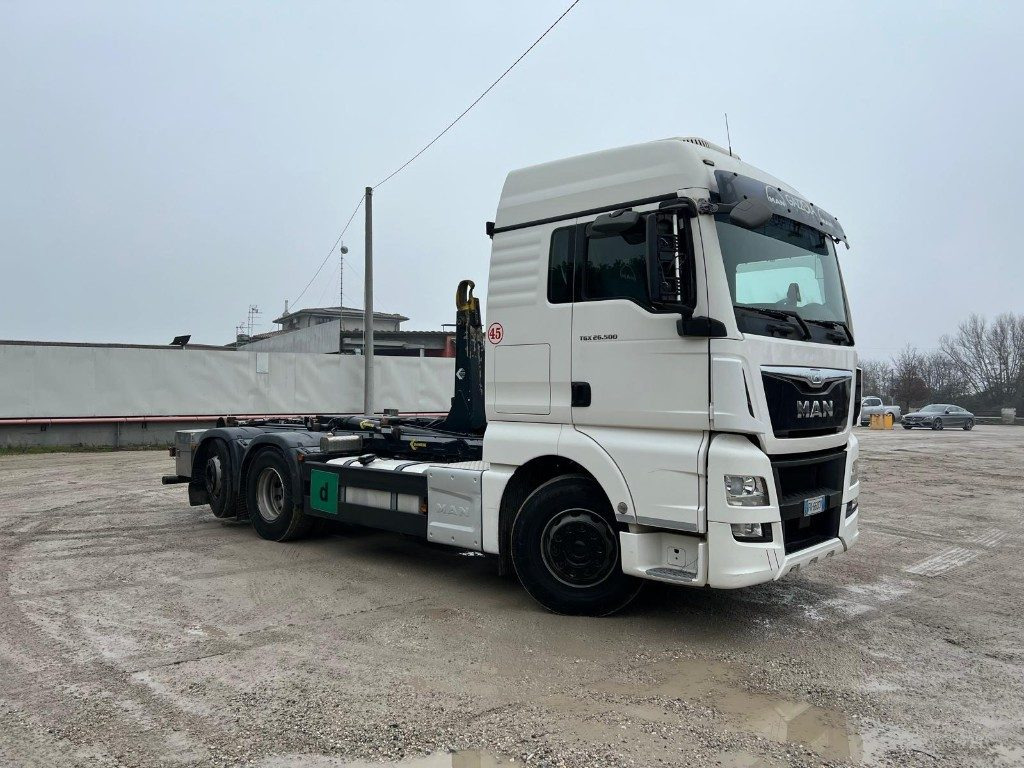 Camion ampliroll MAN TGX 26.500 USATO SCARRABILE 6X2