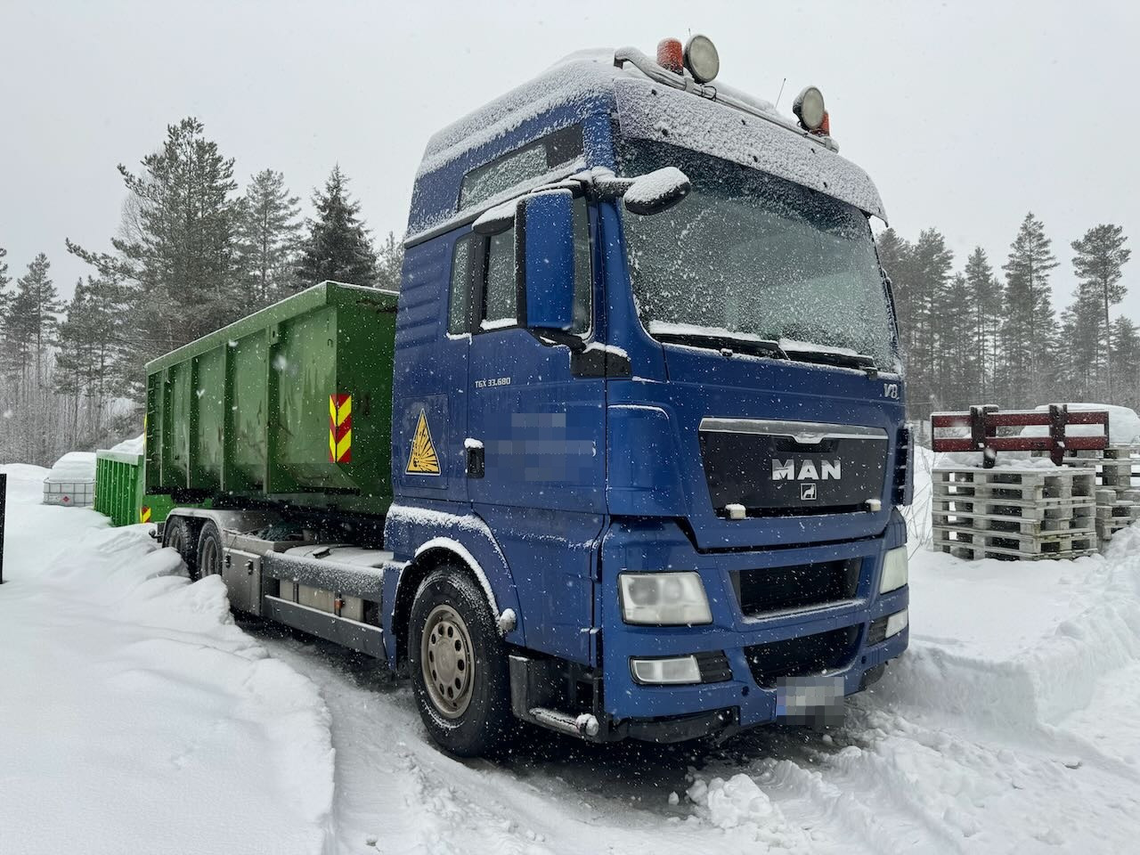 Camion ampliroll MAN TGX 33.680 Krokbil med Palift Krok