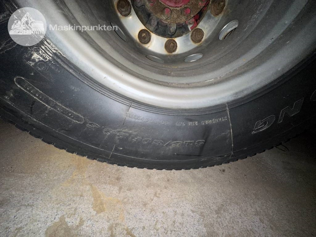 Camion ampliroll MAN TGX 35.540